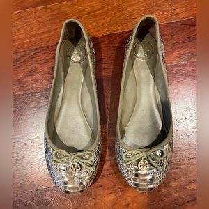 Tory Burch snakeskin ballerina flats - Size 7